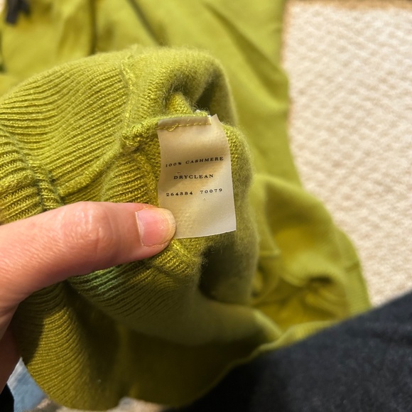 Ann Taylor 100 percent cashmere green boatneck dolman sleeve sweater - Picture 7 of 9